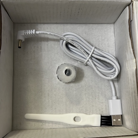 Sparoom Helix Rotating 7 Colors Essential Oil Misting Diffuser - Picture 8 of 8